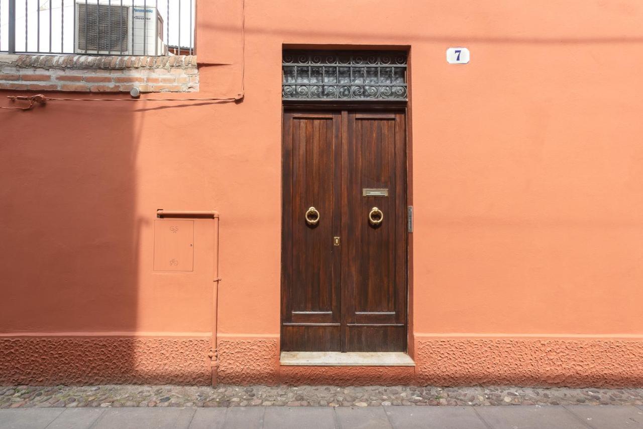 Апартаменты Ferrara Casa Dell'Archivolto Con Garage Экстерьер фото