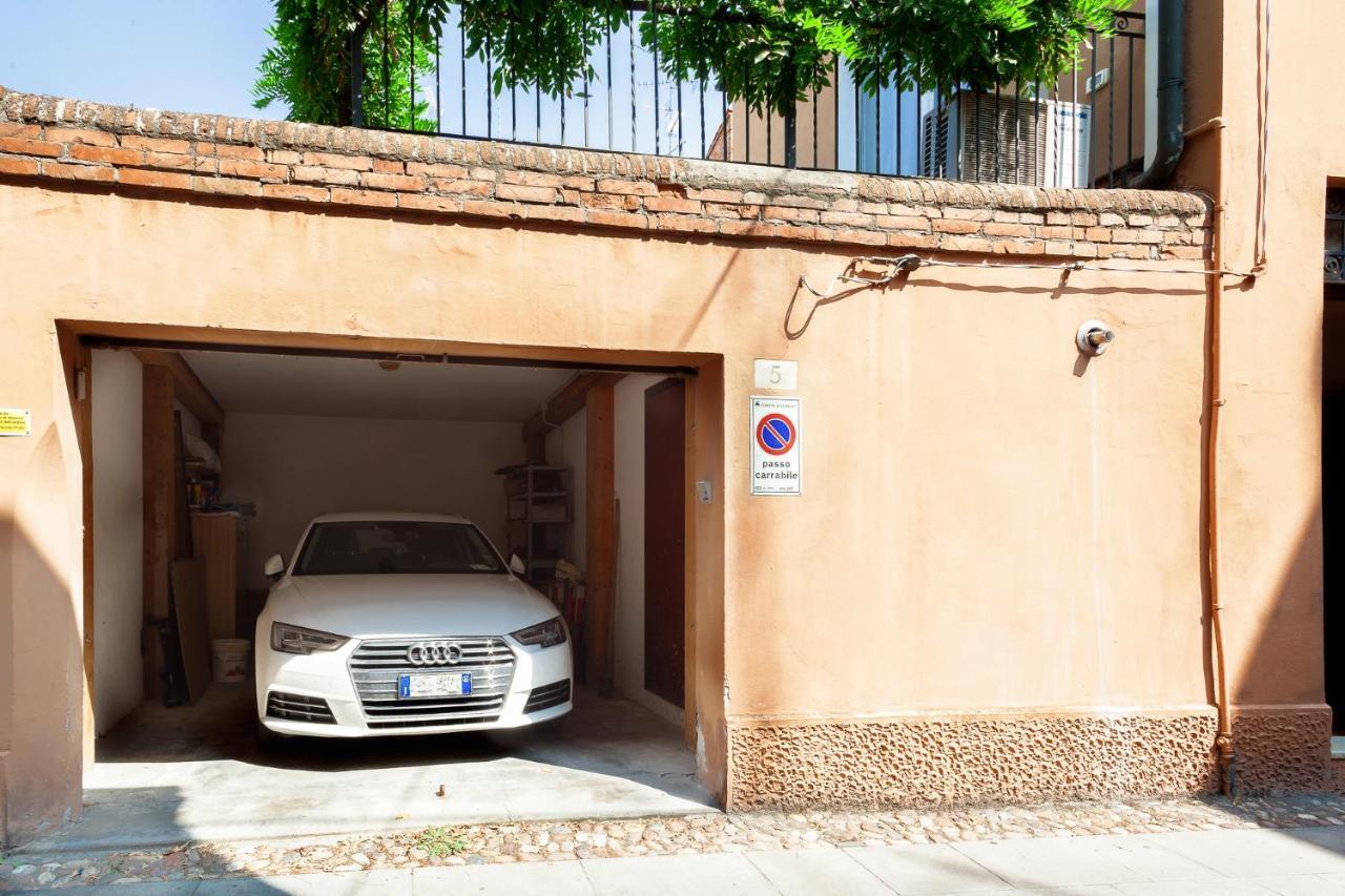 Апартаменты Ferrara Casa Dell'Archivolto Con Garage Экстерьер фото