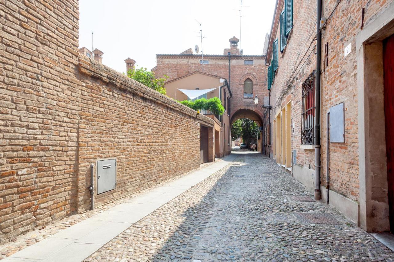 Апартаменты Ferrara Casa Dell'Archivolto Con Garage Экстерьер фото